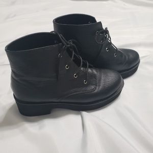 ASOS Chunky Black Ankle Boots Size 9.5